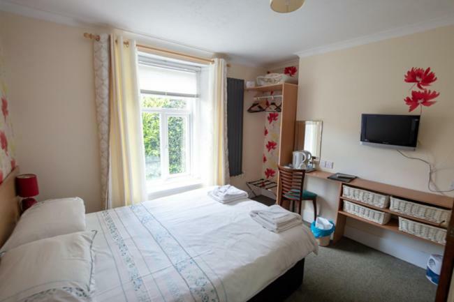 The Seabury 2*